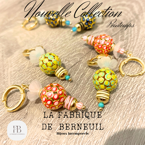 Collection Printemps-Eté 2024 Boucle d'oreilles "Printanières" Coloris Rouge/rose poudre.